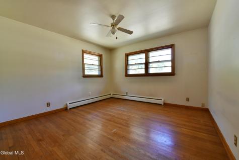 386 Church Road Albany NY 12203