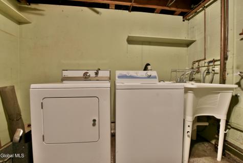 386 Church Road Albany NY 12203