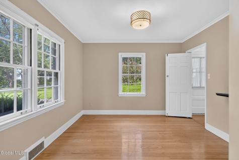 6 Loudon Parkway Loudonville NY 12211