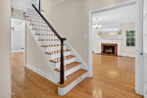6 Loudon Parkway Loudonville NY 12211