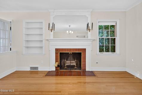 6 Loudon Parkway Loudonville NY 12211