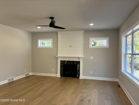 22 Hunter Court Ballston Spa NY 12020