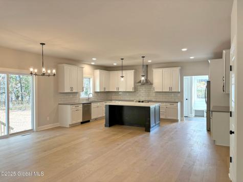 22 Hunter Court Ballston Spa NY 12020