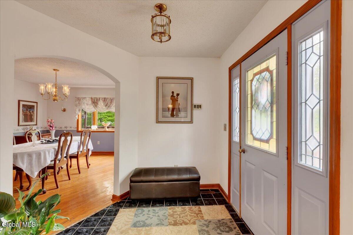 64 Ford Road Troy NY 12180