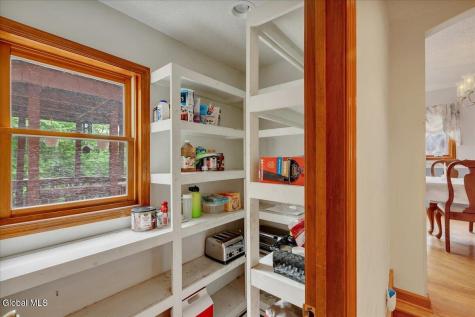 64 Ford Road Troy NY 12180