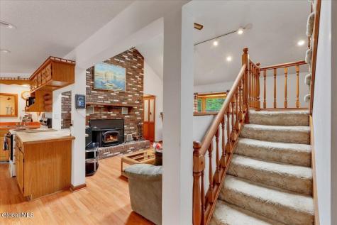 64 Ford Road Troy NY 12180