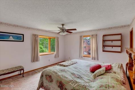 64 Ford Road Troy NY 12180