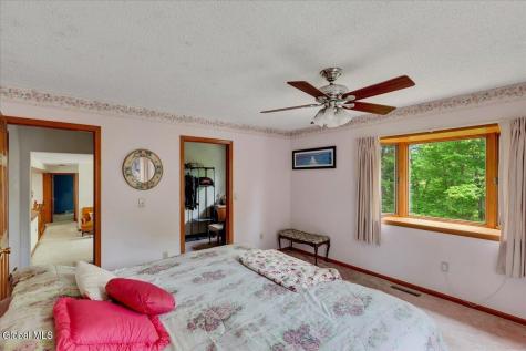 64 Ford Road Troy NY 12180