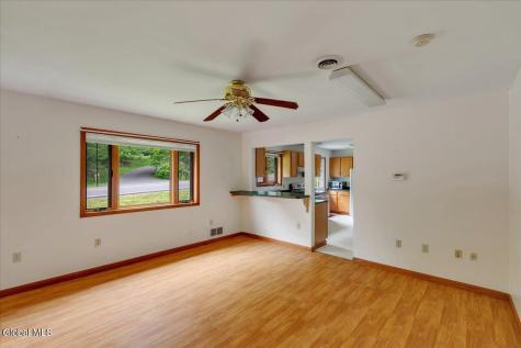 64 Ford Road Troy NY 12180