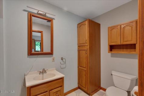 64 Ford Road Troy NY 12180