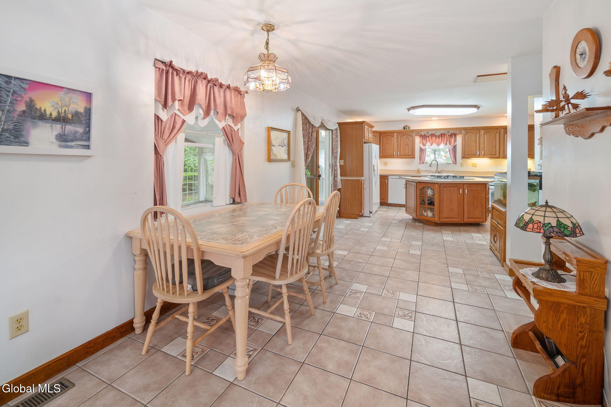 5214 Ny-145 Cobleskill NY 12043