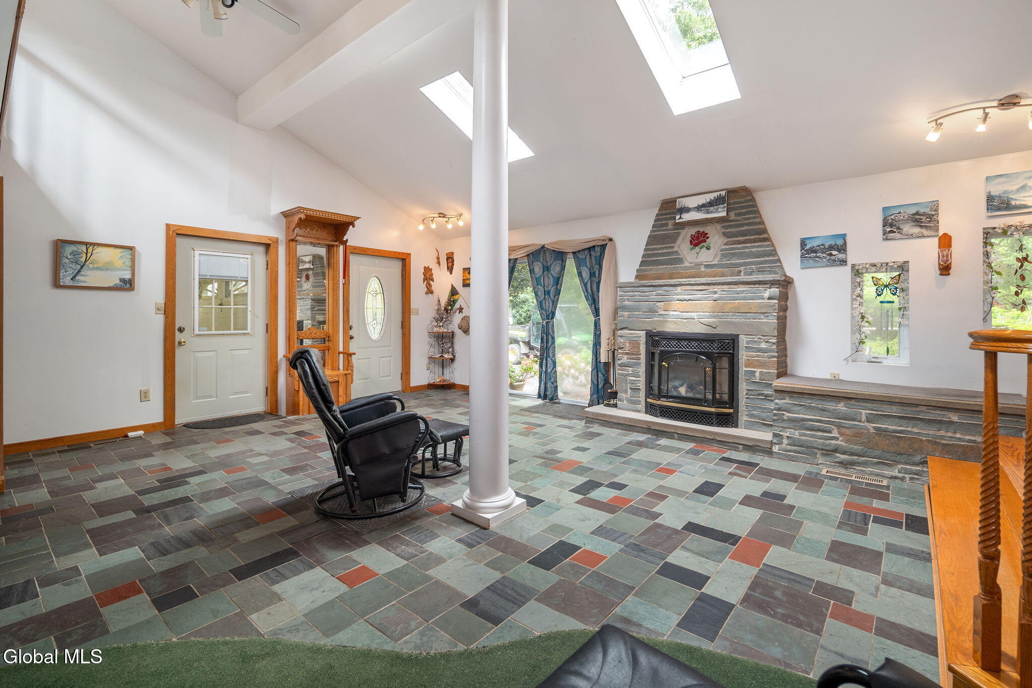 5214 Ny-145 Cobleskill NY 12043