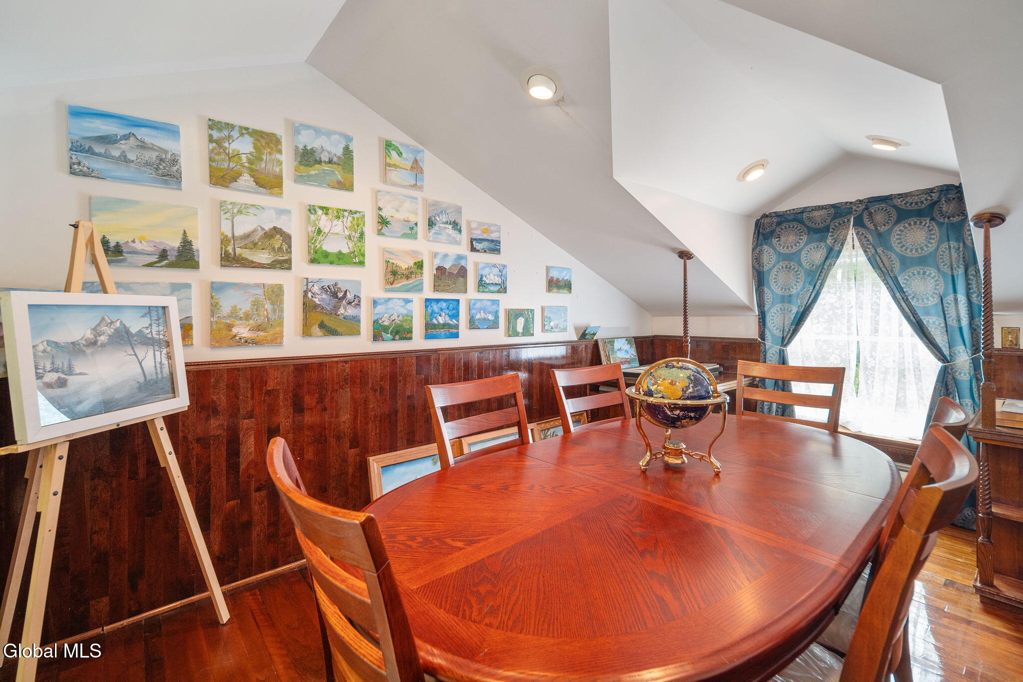 5214 Ny-145 Cobleskill NY 12043