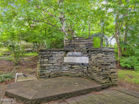5214 Ny-145 Cobleskill NY 12043