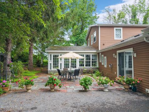5214 Ny-145 Cobleskill NY 12043