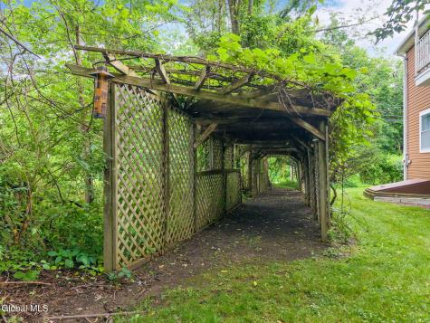 5214 Ny-145 Cobleskill NY 12043