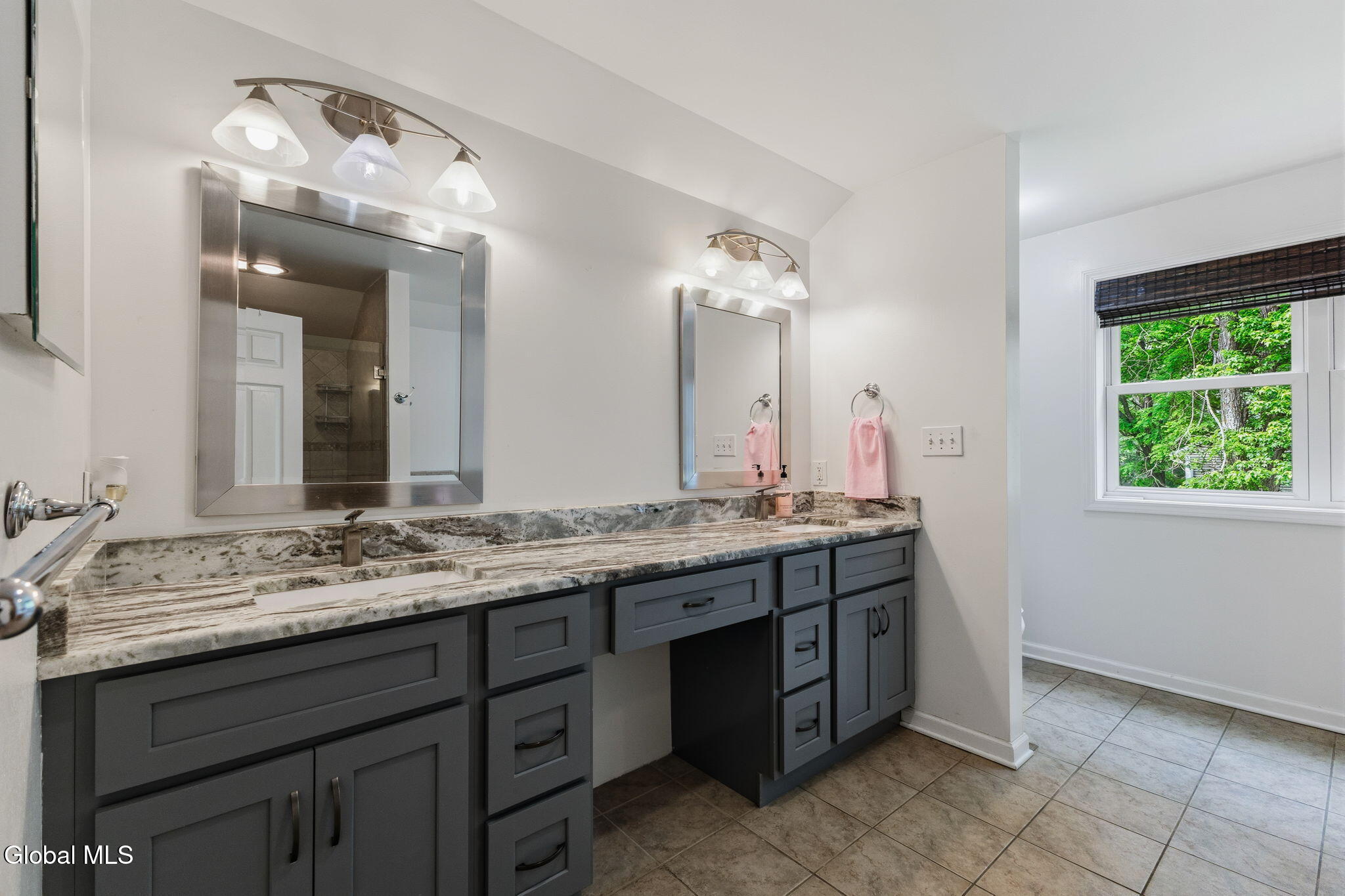 79 Glass Lake Road Averill Park NY 12018
