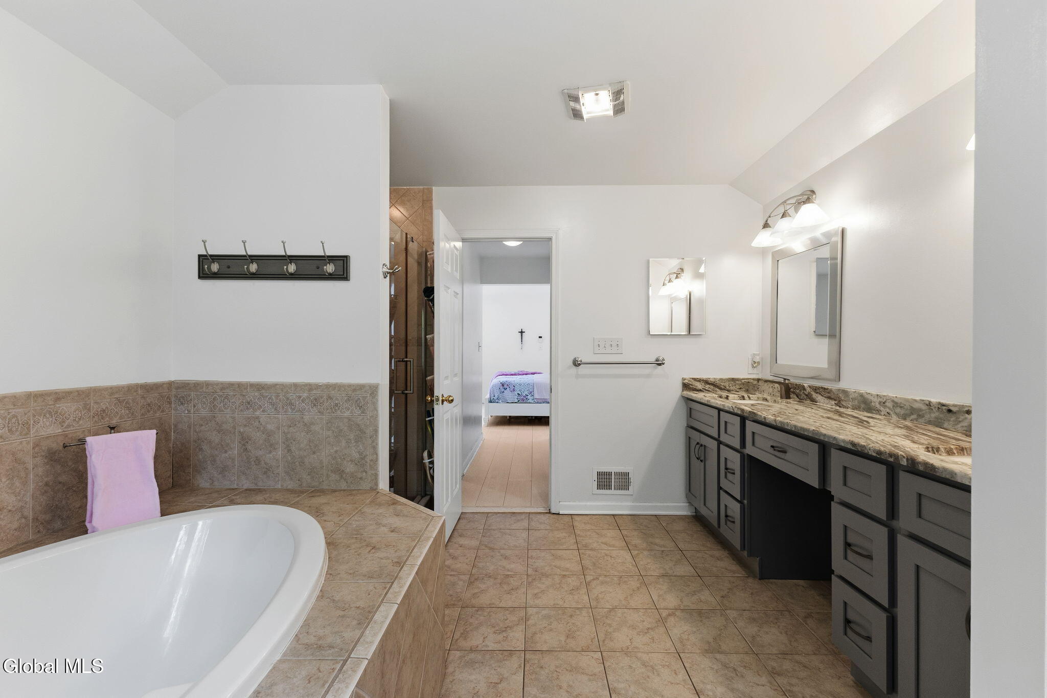 79 Glass Lake Road Averill Park NY 12018