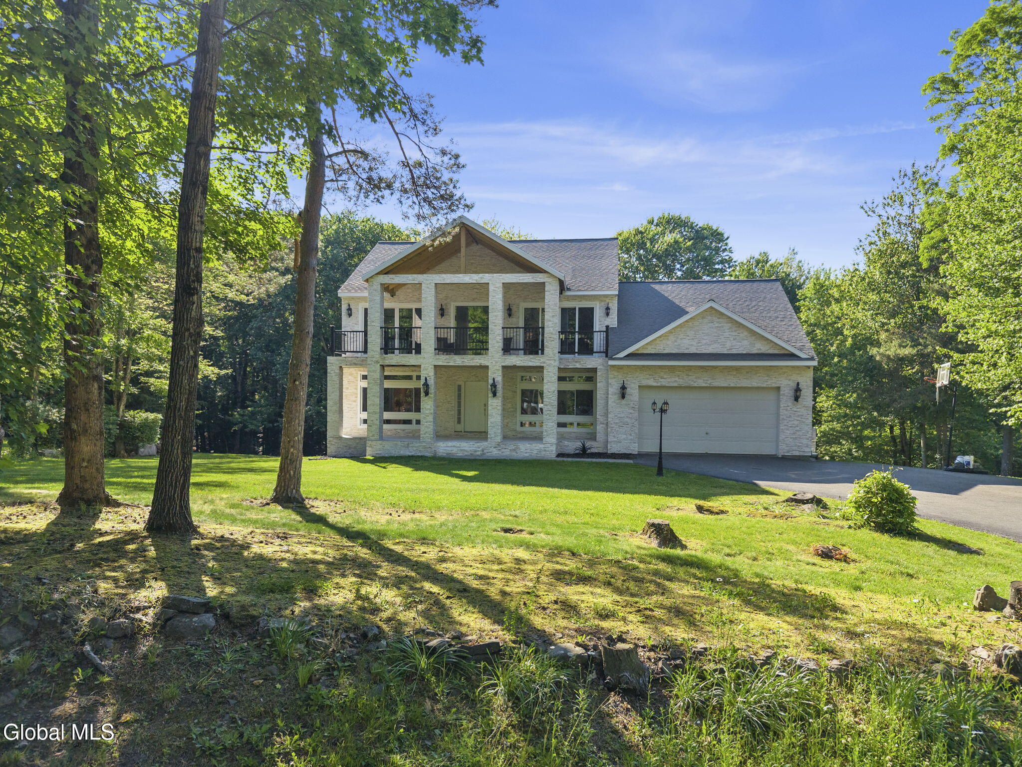 79 Glass Lake Road Averill Park NY 12018