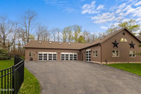 2034 Duanesburg Churches Road Delanson NY 12053