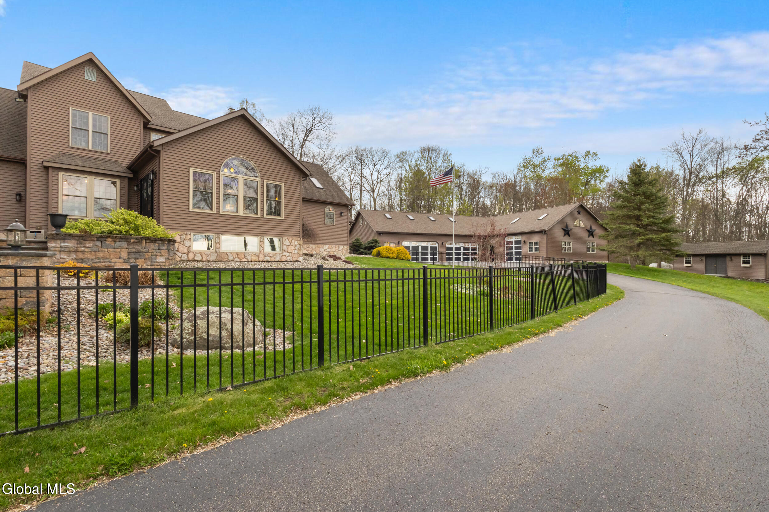 2034 Duanesburg Churches Road Delanson NY 12053