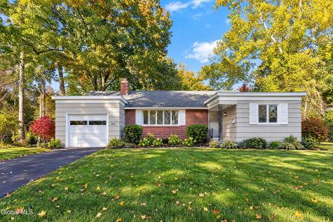 128 Mosher Road Delmar NY 12054