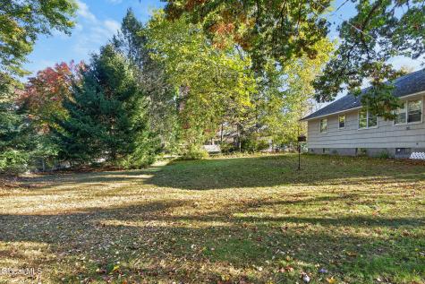 128 Mosher Road Delmar NY 12054