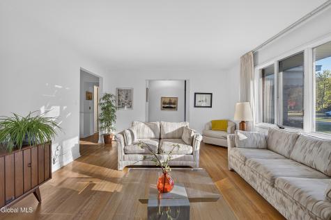 128 Mosher Road Delmar NY 12054