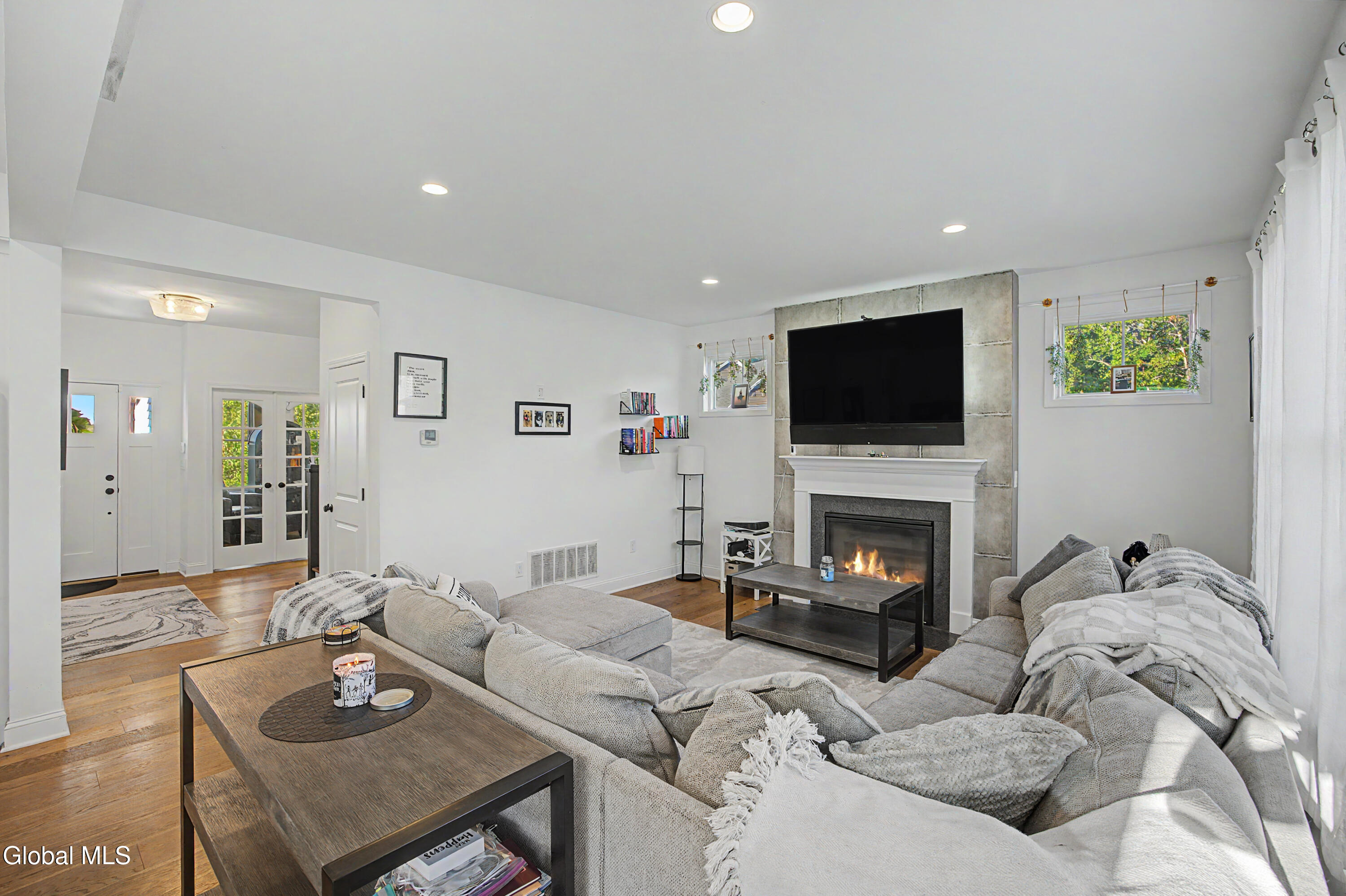 5 Victoria Court Mechanicville NY 12118