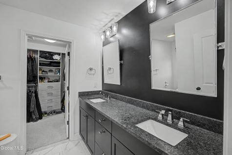 5 Victoria Court Mechanicville NY 12118