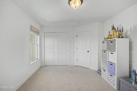 5 Victoria Court Mechanicville NY 12118