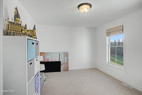 5 Victoria Court Mechanicville NY 12118