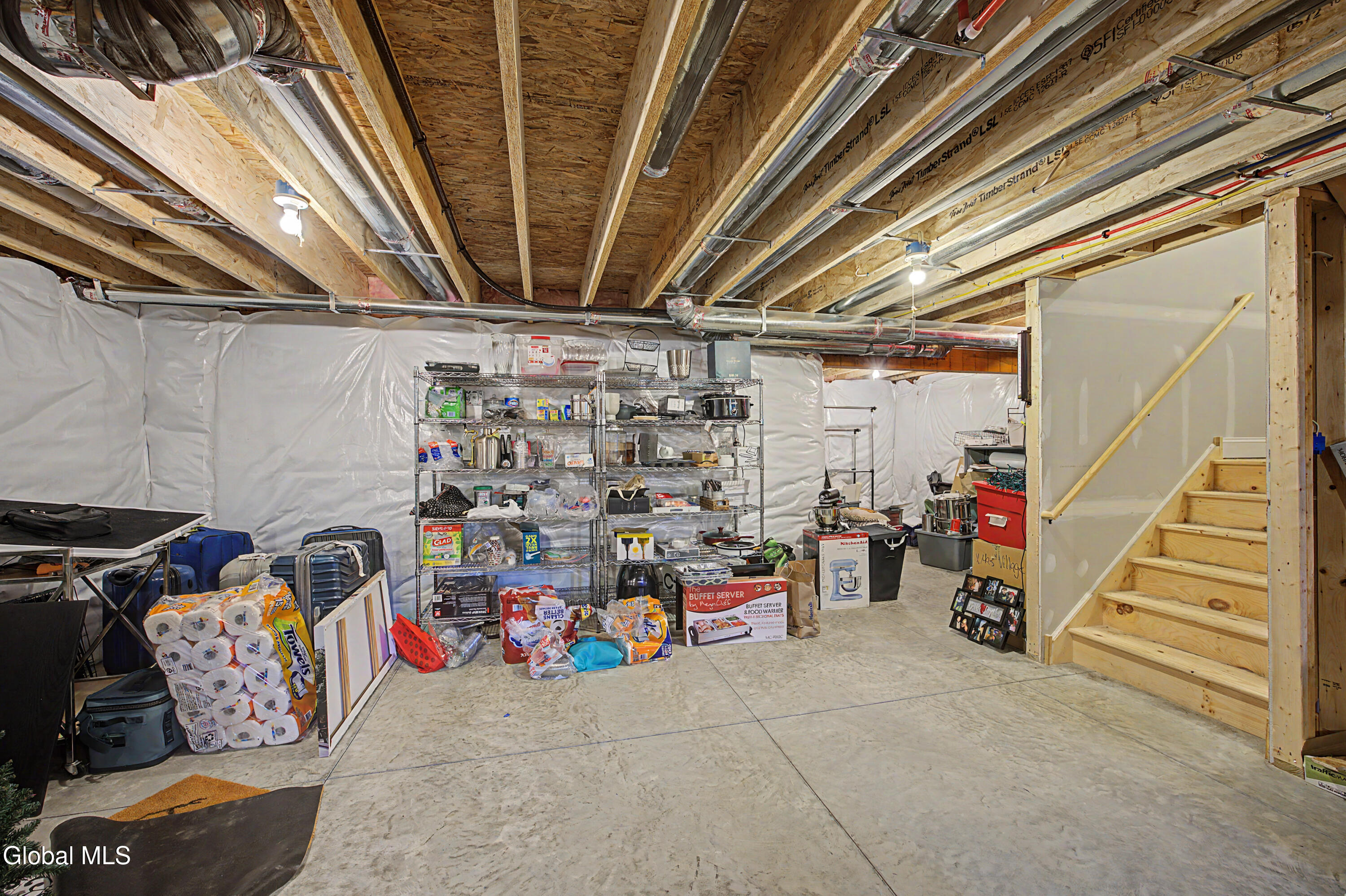 5 Victoria Court Mechanicville NY 12118