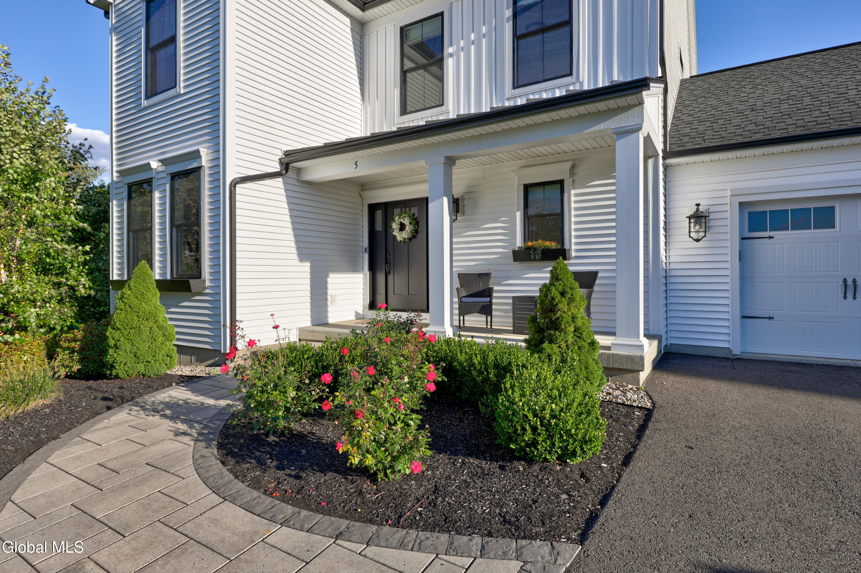 5 Victoria Court Mechanicville NY 12118