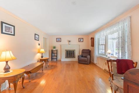 3 Frederick Drive Saratoga Springs NY 12866