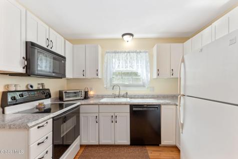 3 Frederick Drive Saratoga Springs NY 12866