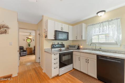 3 Frederick Drive Saratoga Springs NY 12866