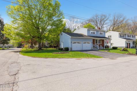 3 Frederick Drive Saratoga Springs NY 12866