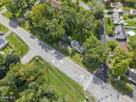 1713 Hillside Avenue Niskayuna NY 12309