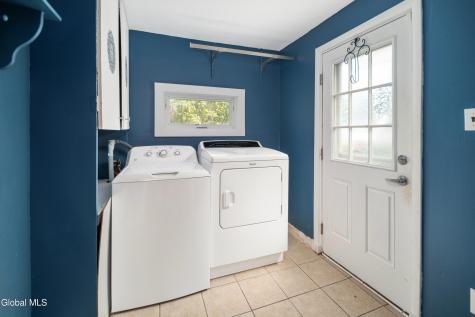 1713 Hillside Avenue Niskayuna NY 12309