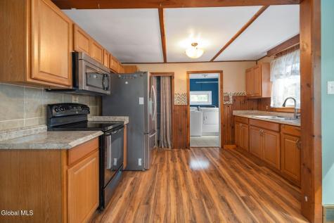 1713 Hillside Avenue Niskayuna NY 12309