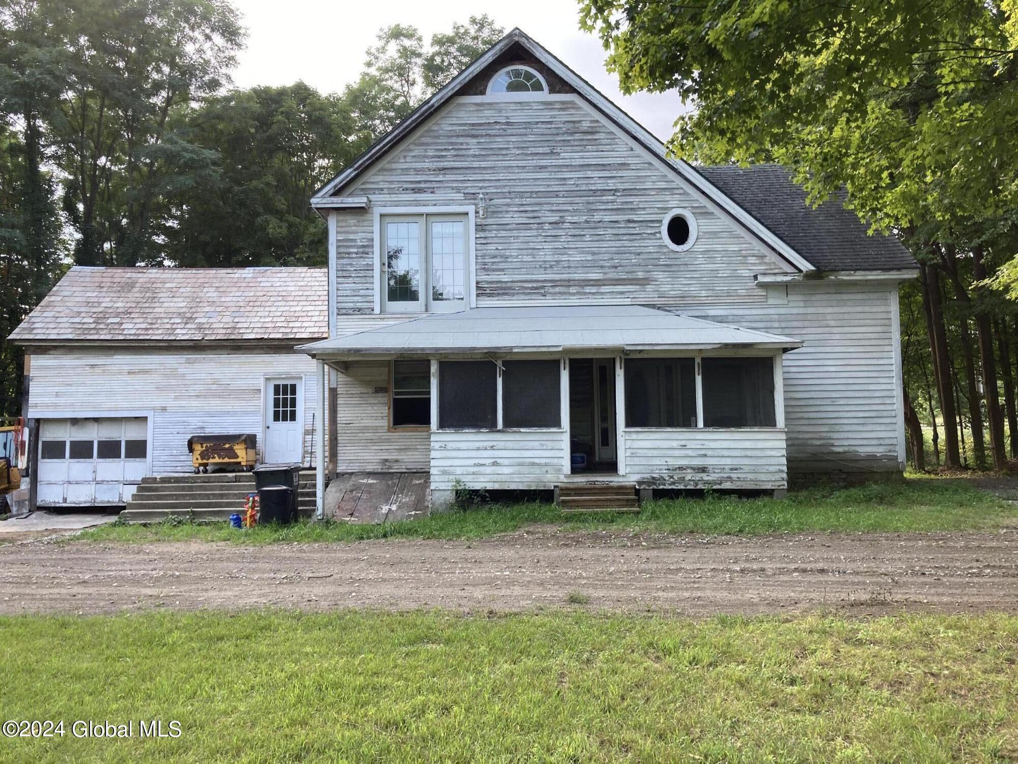 3098 Broad Street Port Henry NY 12974