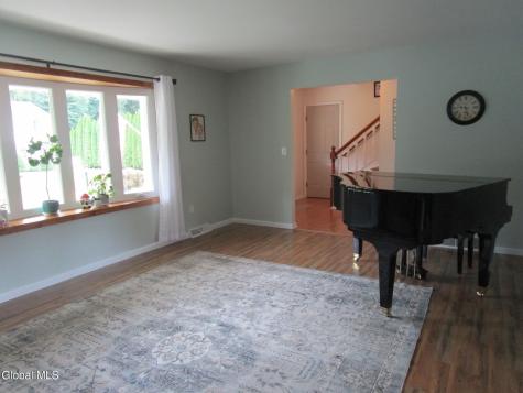 300 Debbie Drive Schenectady NY 12306