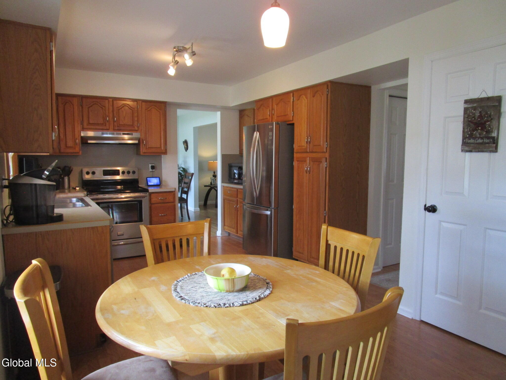 300 Debbie Drive Schenectady NY 12306