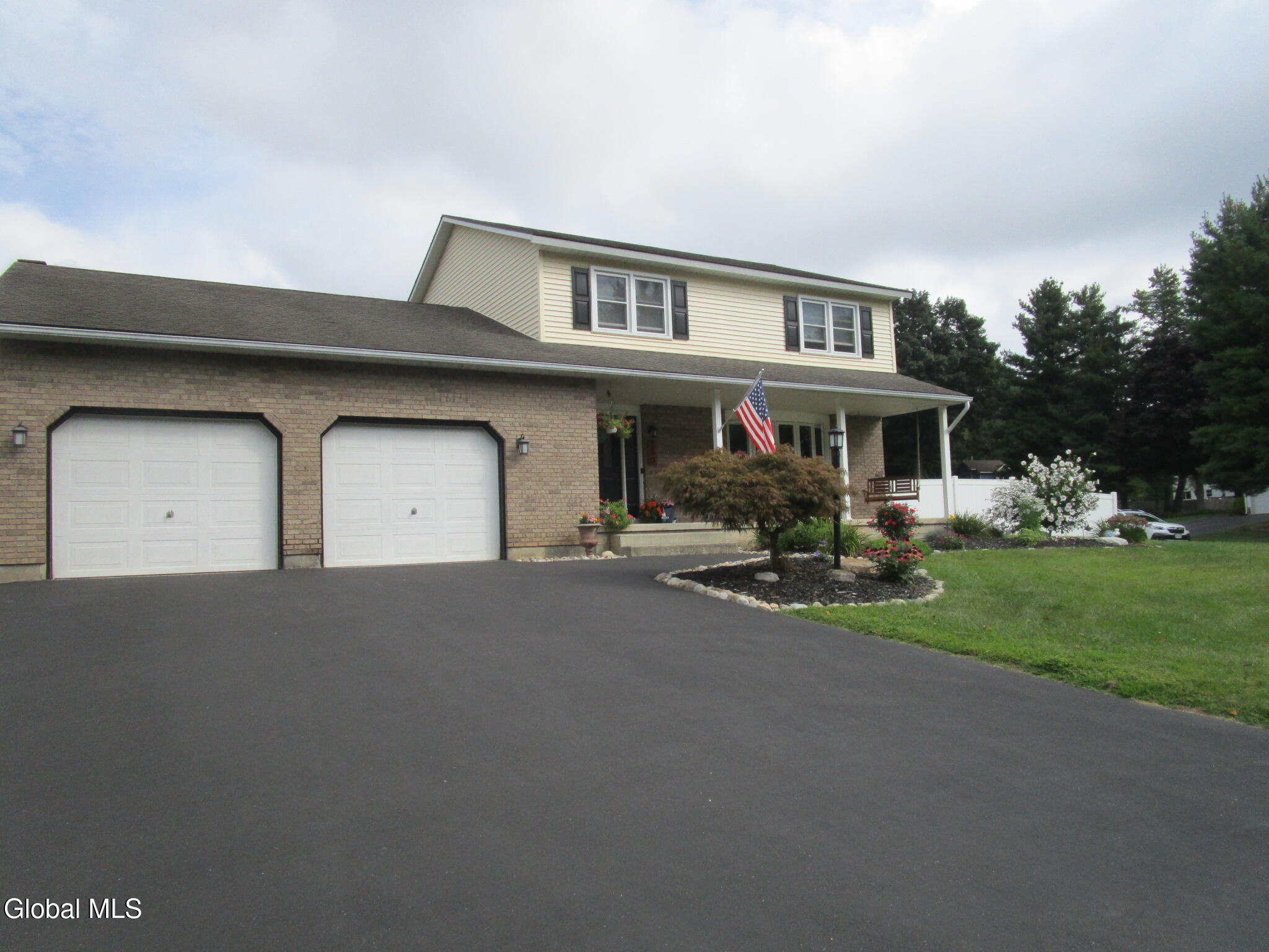 300 Debbie Drive Schenectady NY 12306