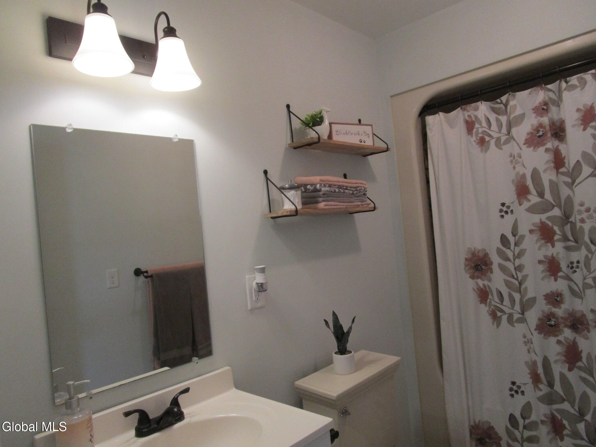300 Debbie Drive Schenectady NY 12306