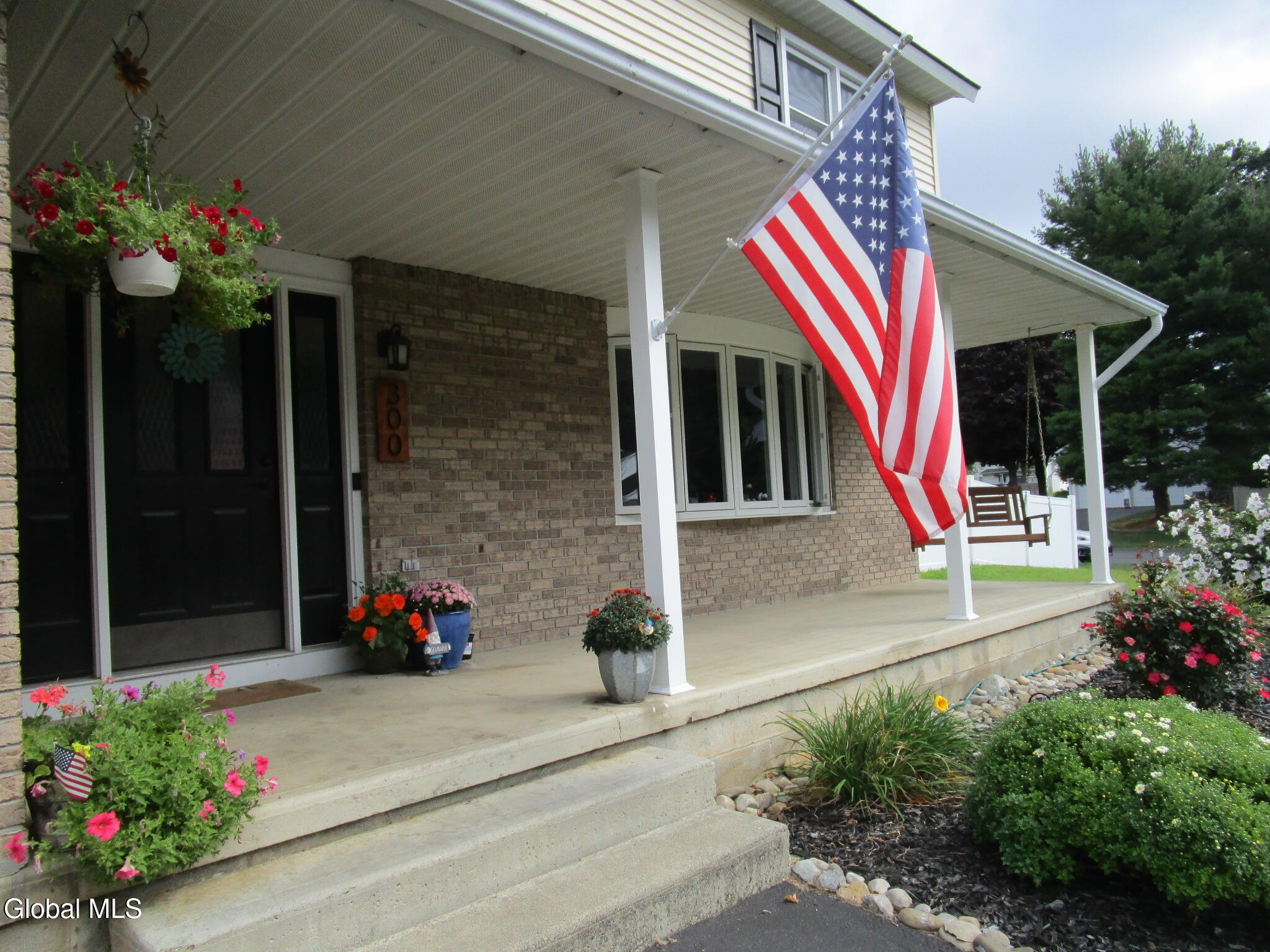 300 Debbie Drive Schenectady NY 12306
