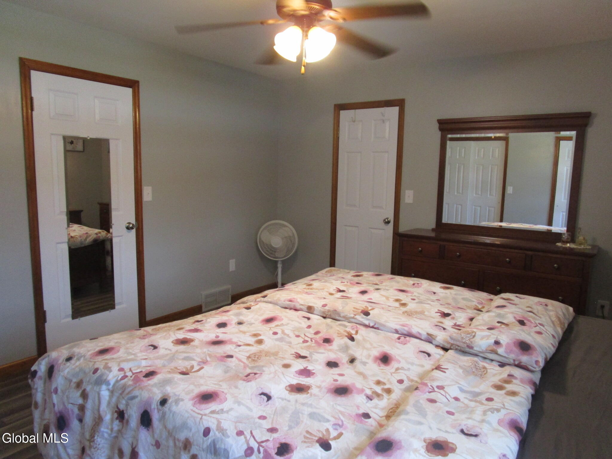 300 Debbie Drive Schenectady NY 12306