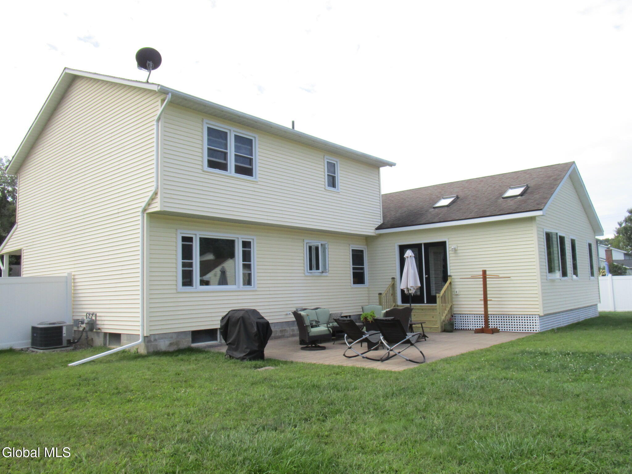 300 Debbie Drive Schenectady NY 12306