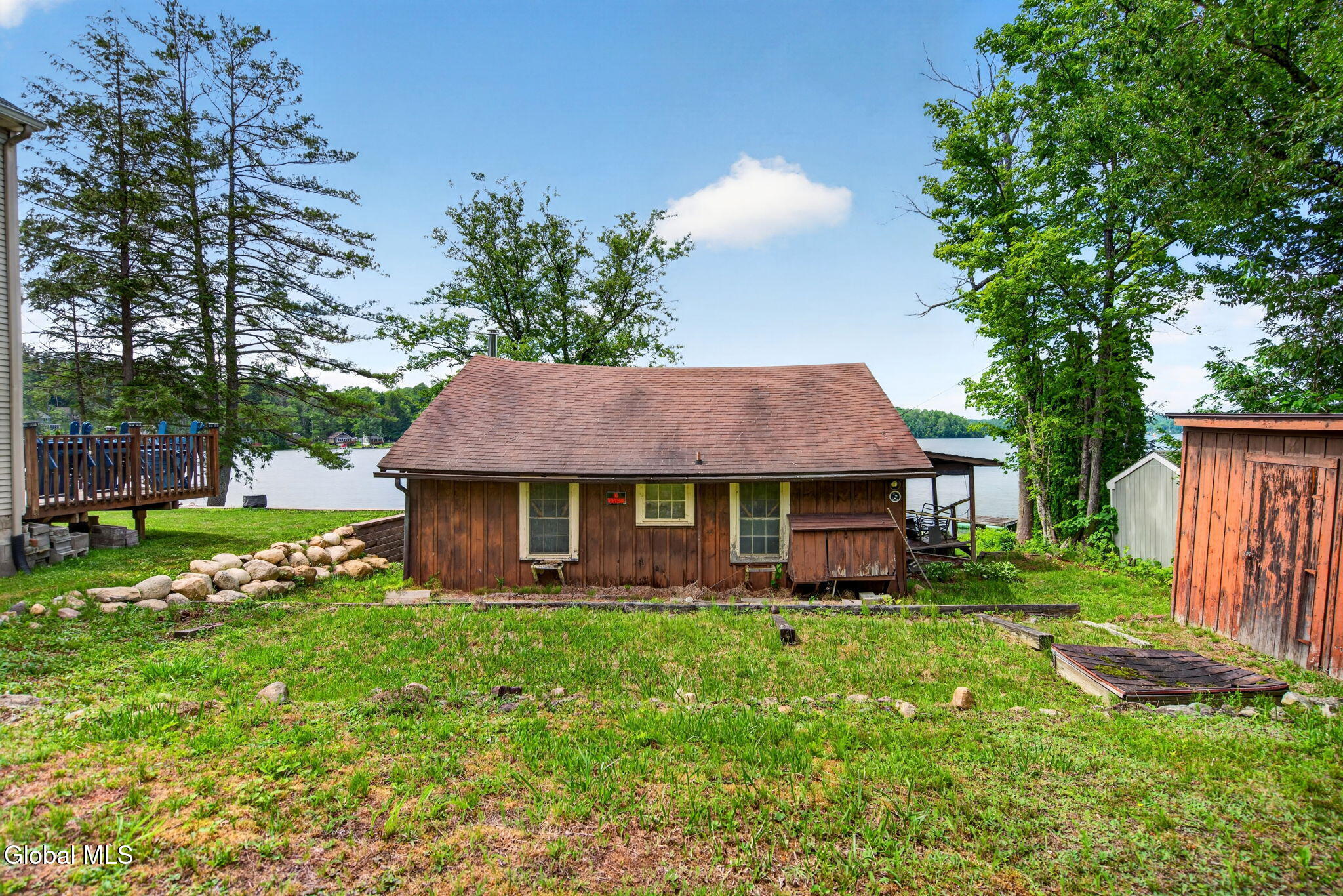3015 W Shore Drive Galway NY 12086
